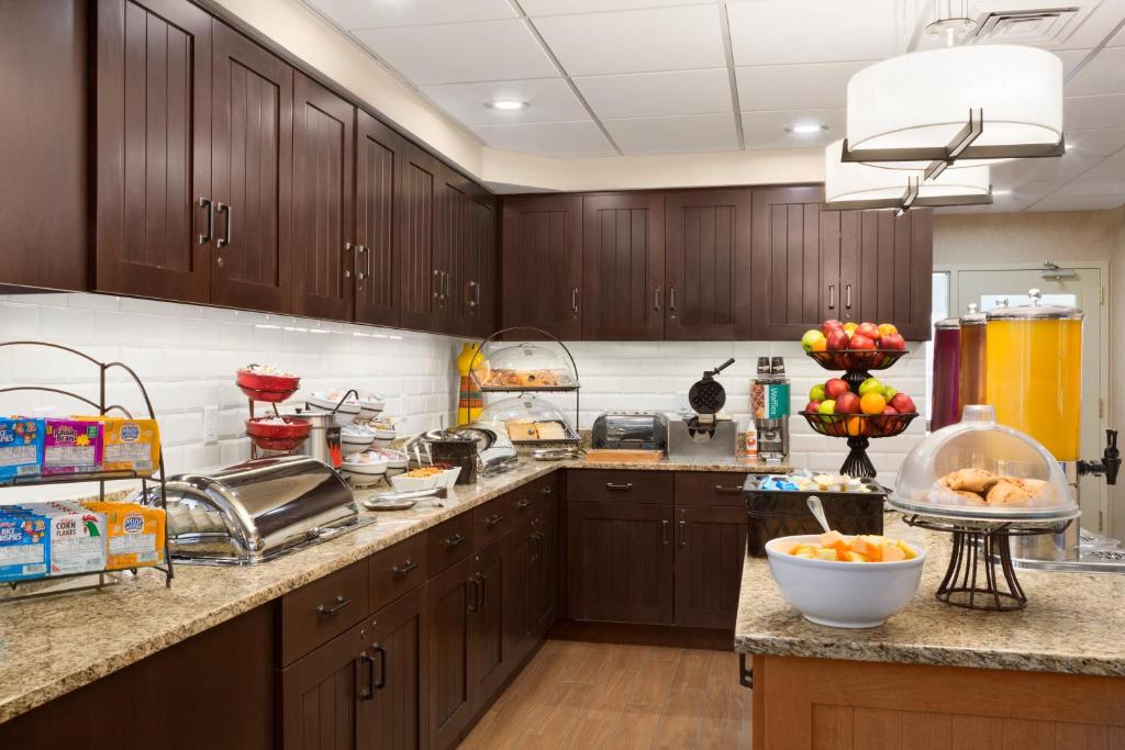 Homewood Suites by Hilton Dallas-Park Central Area image 23